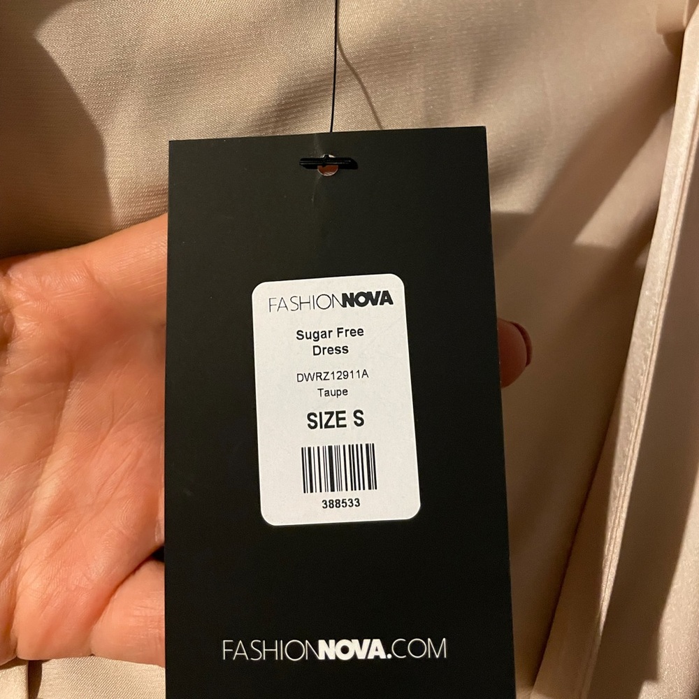 Fashion Nova Sugar free dress NWT - Picture 3 of 4